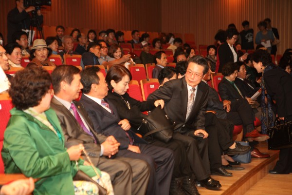thumb-38b4aff2a152cbe61f843bdb07fee79f_600x400.jpg